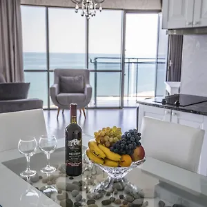 Tina's With Panoramic Sea View Апартаменты