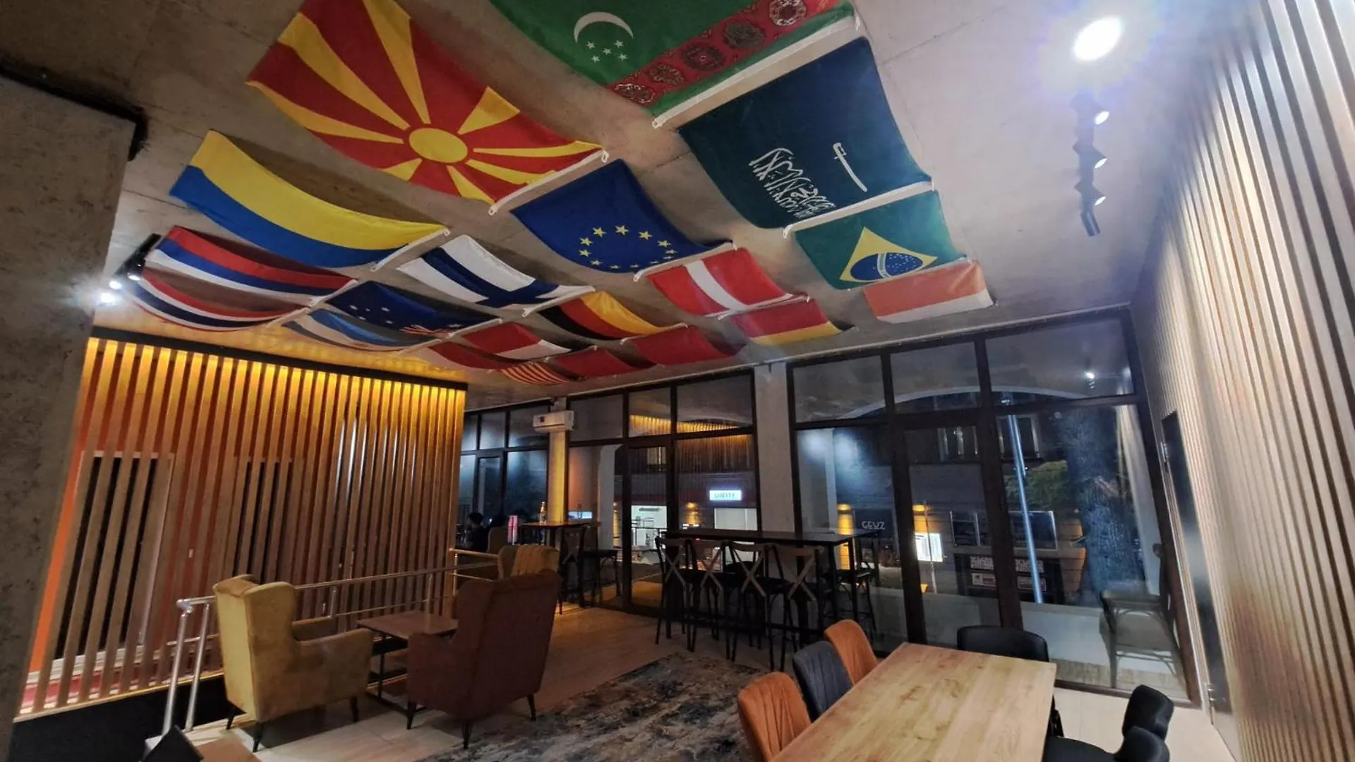 Karvi Hostel & Suites Batumi